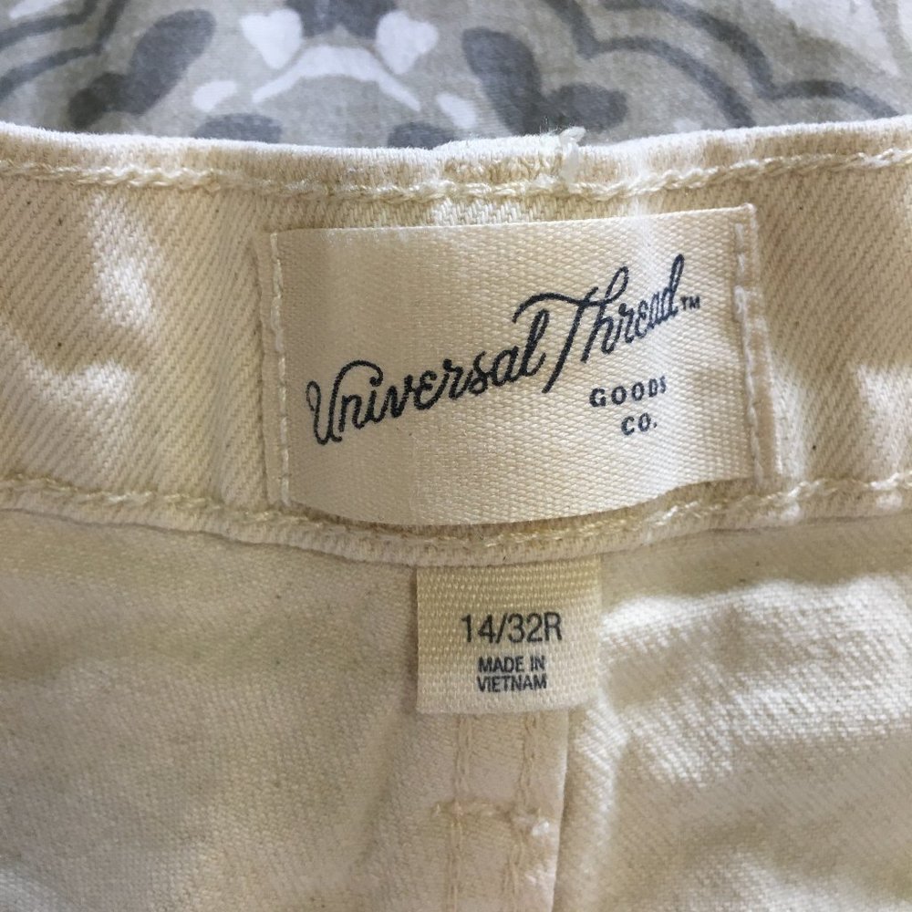 Universal Thread Off White Jeans - Picture 4 of 7